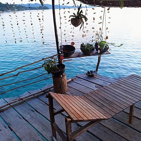 Yenbainus Homestay Yennanas Besir ภายนอก รูปภาพ